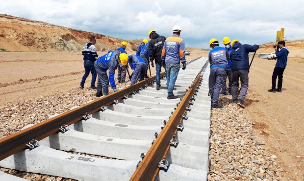 راه آهن رشت – کاسپین تا پایان سال جاری به بهره برداری می رسد