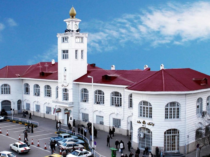 رشت در مسیر هوشمند سازی /ایستگاه‌های اتوبوس در مسیر دیجیتال‌سازی