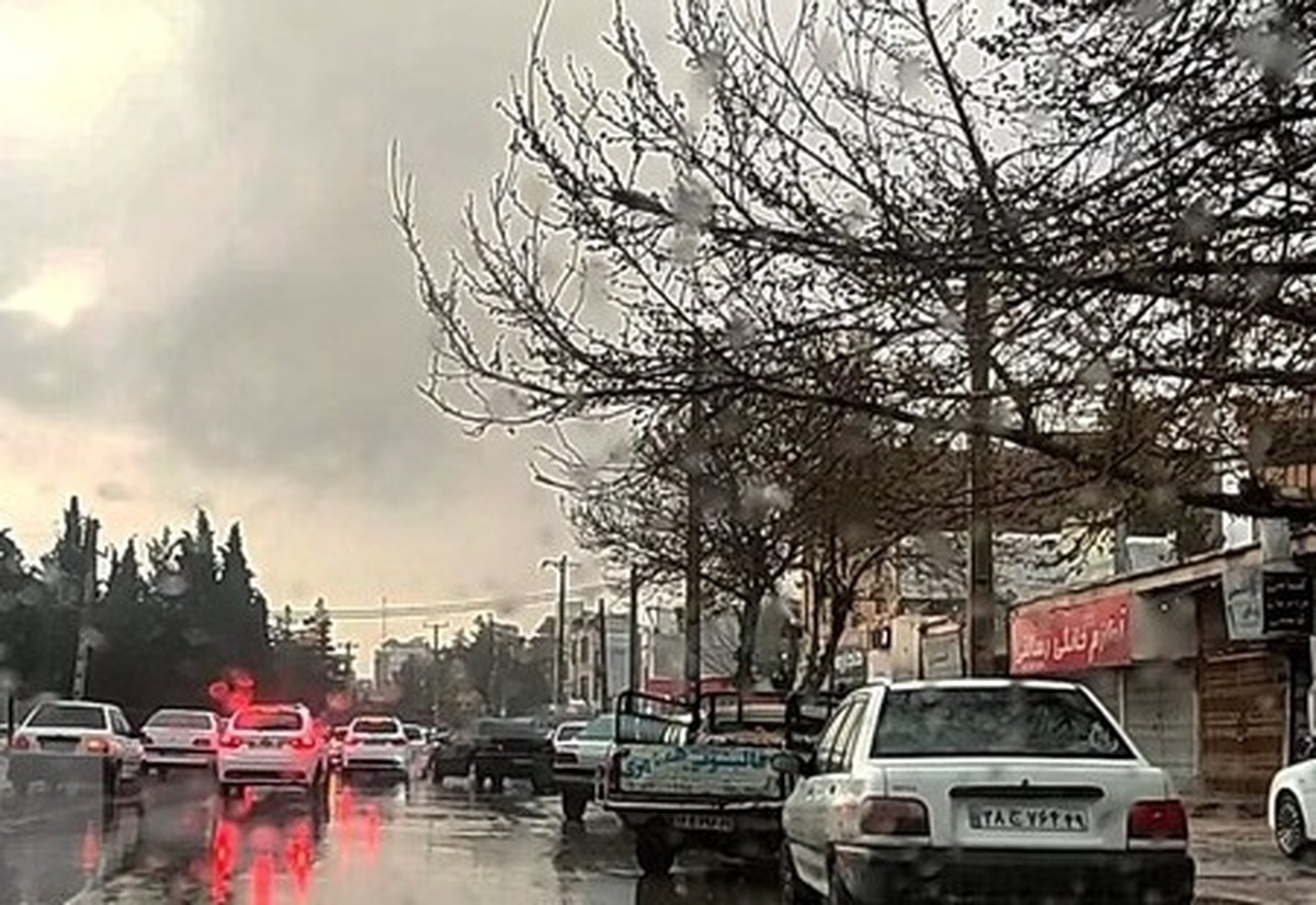 بارش باران در برخی استان‌ها/کاهش دما تا ۱۲ درجه در شمال کشور