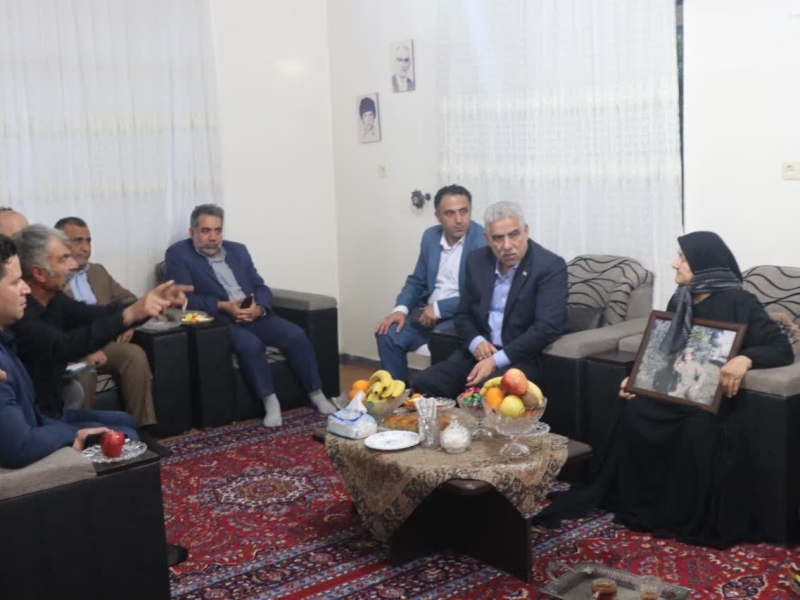 جامعه امروز بیش از هر چیز به فرهنگ شهدایی نیازمند است