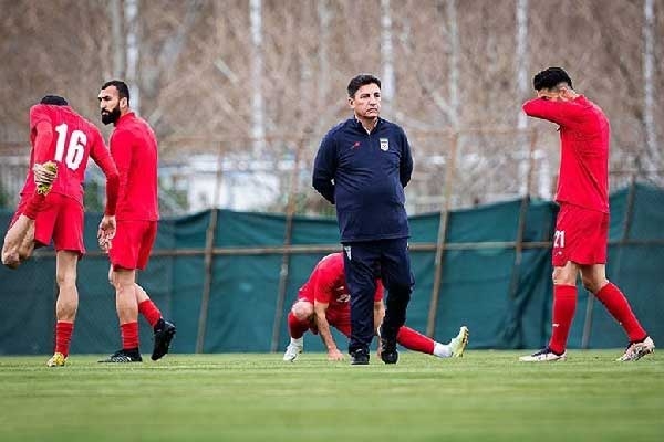 سفر قلعه‌ نویی به اروپا برای بررسی وضعیت لژیونرها