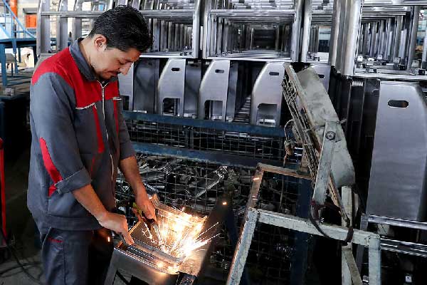 شکایات مرتبط با تولید، خارج از نوبت رسیدگی می‌شود