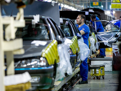 عرضه ۹ محصول جدید به بازار در سال جاری | افزایش تولید خودرو با اصلاح قیمت‌ها میسر می‌شود