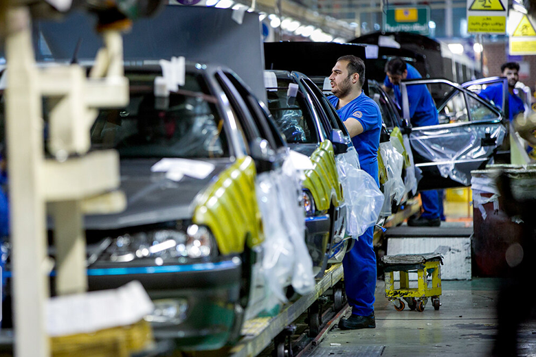 عرضه ۹ محصول جدید به بازار در سال جاری | افزایش تولید خودرو با اصلاح قیمت‌ها میسر می‌شود