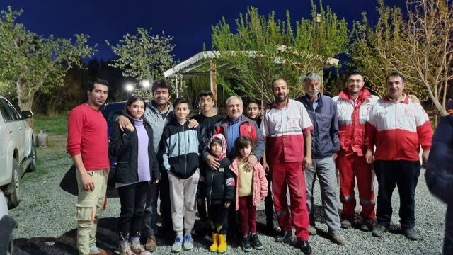 نجات هفت نفر مفقودی در کوه‌های قوچ گولی اهر