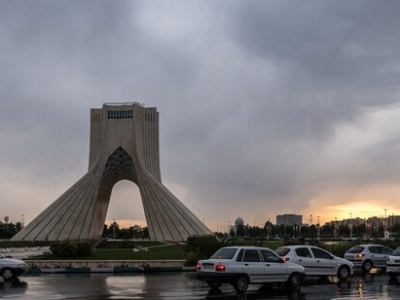 بارش باران در نیمه غربی تهران /کاهش محسوس دما در روز یکشنبه