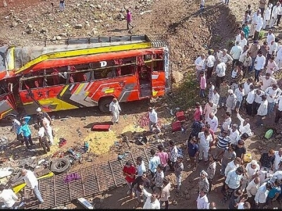 حادثه سقوط اتوبوس در هند ۱۵ قربانی گرفت