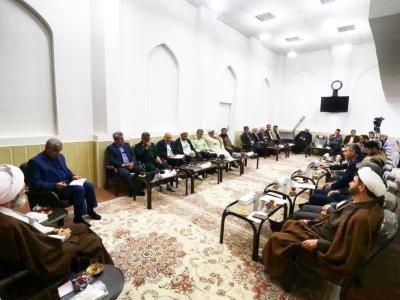 صحیفه امام خمینی (ره) نقشه راه مسئولان است