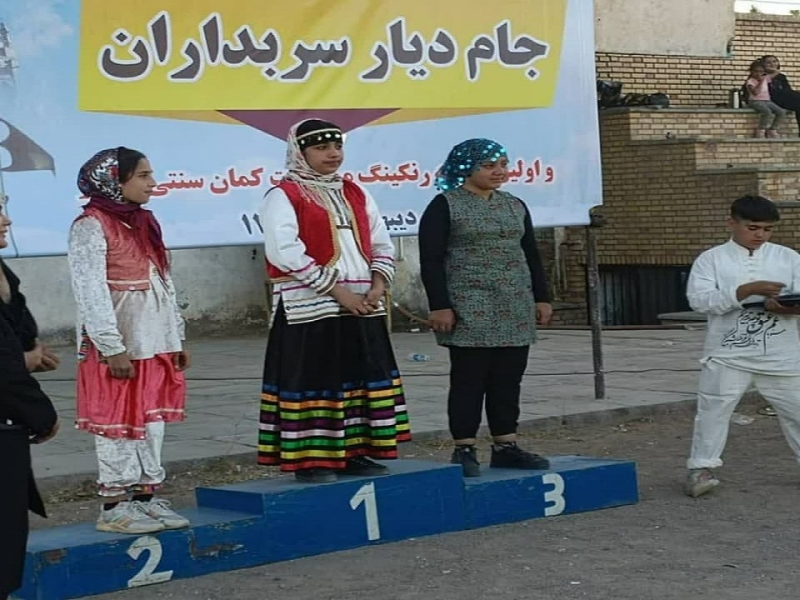 قهرمانی دختر نونهال گیلانی در مسابقات کمان سنتی کشور
