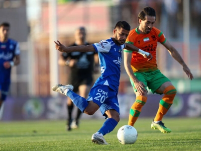 پایان نیمه اول؛ توقف استقلال و پیروزی پرگل پرسپولیس/سپاهان هم برد