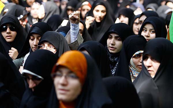 مشارکت زنان در عرصههای مدیریتی و تصمیمگیری در ایران