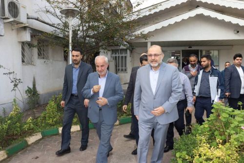 بازدید نماینده مردم رشت و خمام از مرکز آموزشی و درمانی شفا