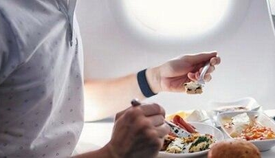 ارائه برخی مواد غذایی در تمام پروازها ممنوع شد