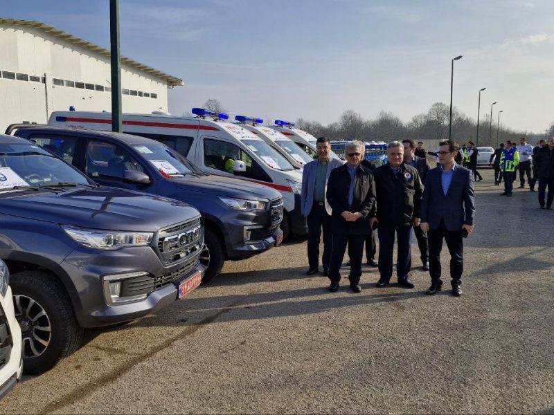 الحاق ۱۲ خودرو به شبکه های بهداشت و درمان شهرستان های گیلان