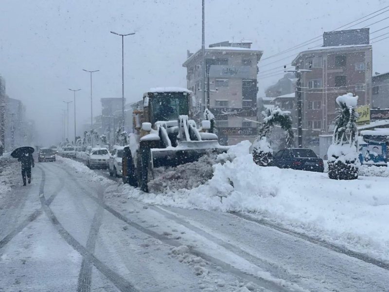 ارتفاع برف به یک متر رسید؛ کولاک زمستانی در گیلان