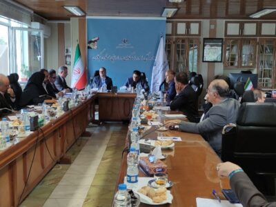 بررسی چالش‌های نظام بانکی در گیلان