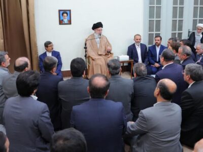 استانداران مدیر همه‌جانبه استان هستند؛ باید به آنها اختیارات داده شود