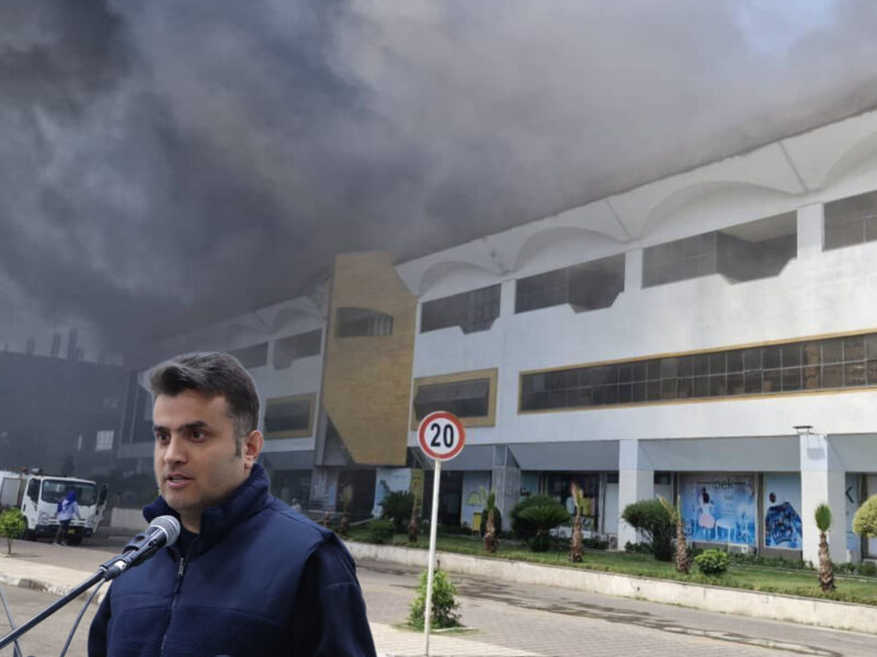 آتش سوزی در مجتمع تجاری ونوس منطقه آزادانزلی