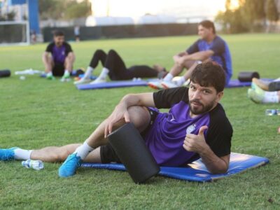 تلاش های استقلال برای حضور بازیکنان و مربیان خارجی در ایران