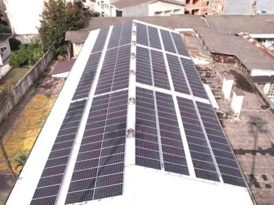 تامین برق ۲۰ اداره و دستگاه اجرایی گیلان با انرژی خورشیدی