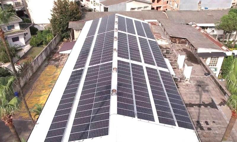 تامین برق ۲۰ اداره و دستگاه اجرایی گیلان با انرژی خورشیدی