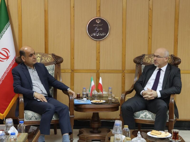 دیدار استاندار گیلان با کاردار لهستان