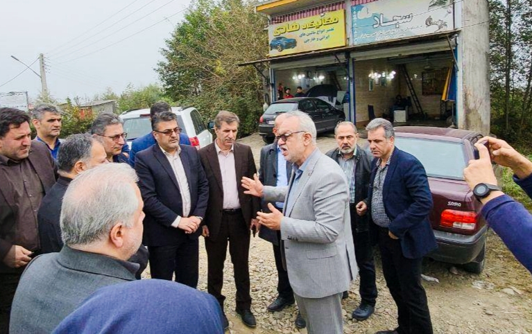 بررسی مشکلات چهاربانده کردن راه ارتباطی فومن به پونل