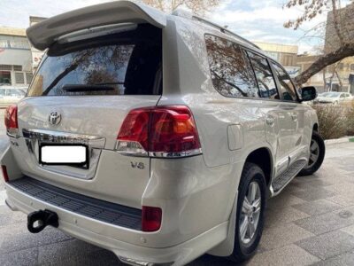 توقیف لندکروز با پلاک جعلی در رودسر