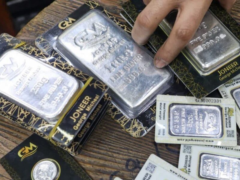 نقره با عبور از سهام اپل، سومین دارایی ارزشمند دنیا شد