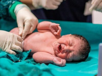 تمایل خانواده‌های ایرانی به داشتن فرزند سوم و چهارم