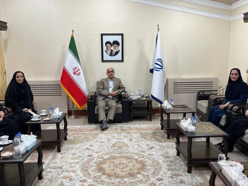 دیدار هیأت گلف استان گیلان با دکتر حق شناس استاندار محترم به مناسبت روز زن و مادر
