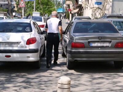 برخورد پلیس راهور گیلان با پارک خودروها در پیاده راهها