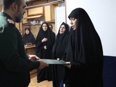 دیدار فرمانده سپاه قدس گیلان با خانواده شهدای مدافع وطن