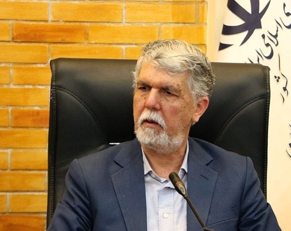 وزیر فرهنگ:کاغذ با ارز ترجیحی دیگر نداریم/تلاش میکنیم کاغذ کمیاب نشود