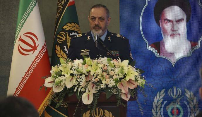 افشاگری وزیر دفاع از برنامه سرویس‌های اطلاعاتی آمریکا